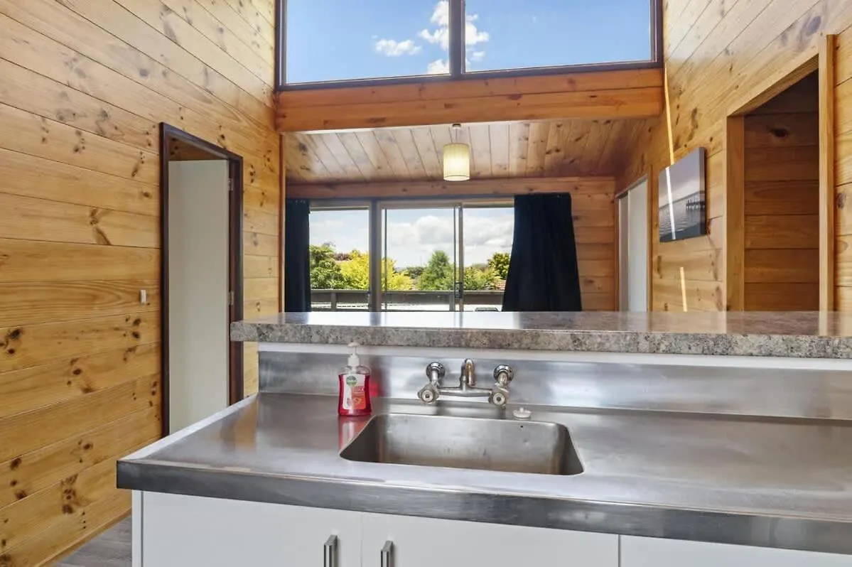 Mountain Bike Retreat Villa Rotorua New Zealand